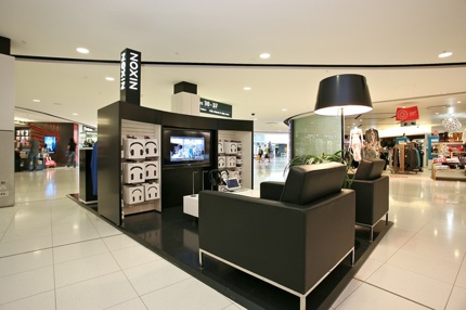 Magazine-0000 Nixon Sound Lounge - Sydney International Airport Airside Mascot 100 875