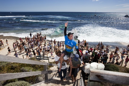 Johnjohnflorence- Travishayto