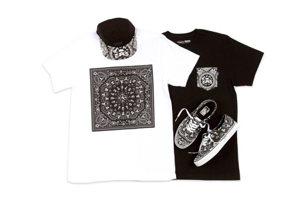 Vans-X-Star-Wars -Stormtrooper-Bandana-Apparel-Collection